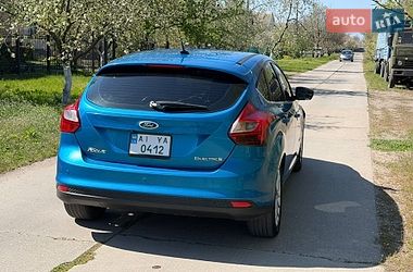 Хэтчбек Ford Focus 2012 в Золотоноше