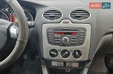 Хетчбек Ford Focus 2011 в Білгороді-Дністровському