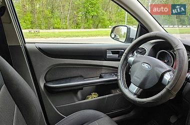 Хетчбек Ford Focus 2011 в Білгороді-Дністровському