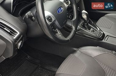 Хетчбек Ford Focus 2015 в Житомирі