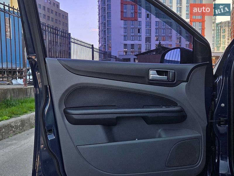 Хетчбек Ford Focus 2008 в Києві