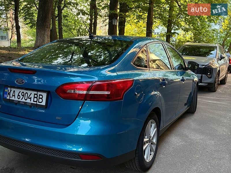 Седан Ford Focus 2015 в Києві