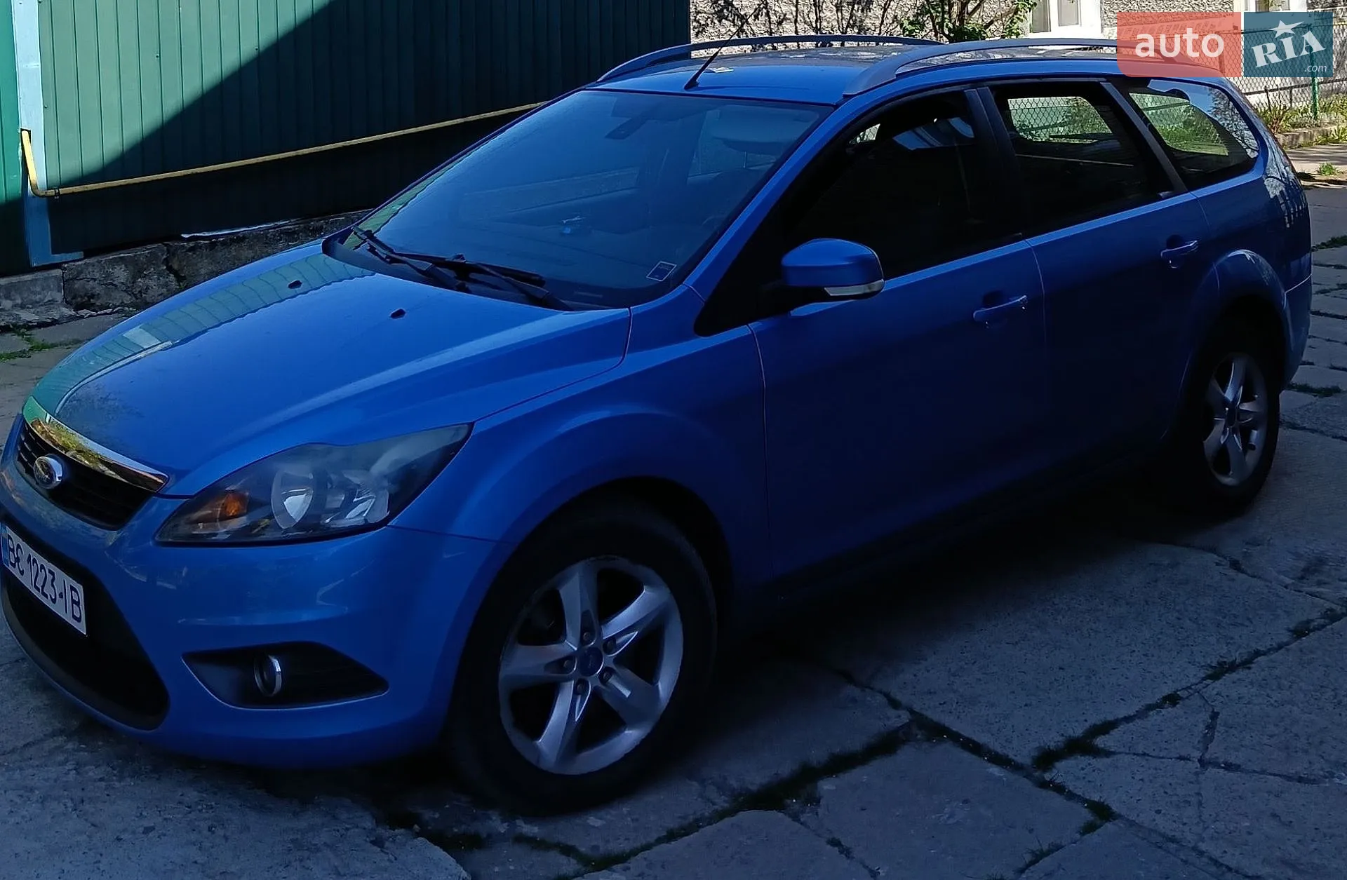 2010 Ford Focus - мініатюра 3