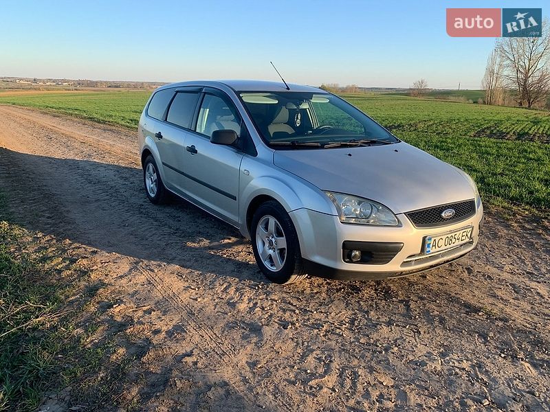 Универсал Ford Focus 2004 в Владимире