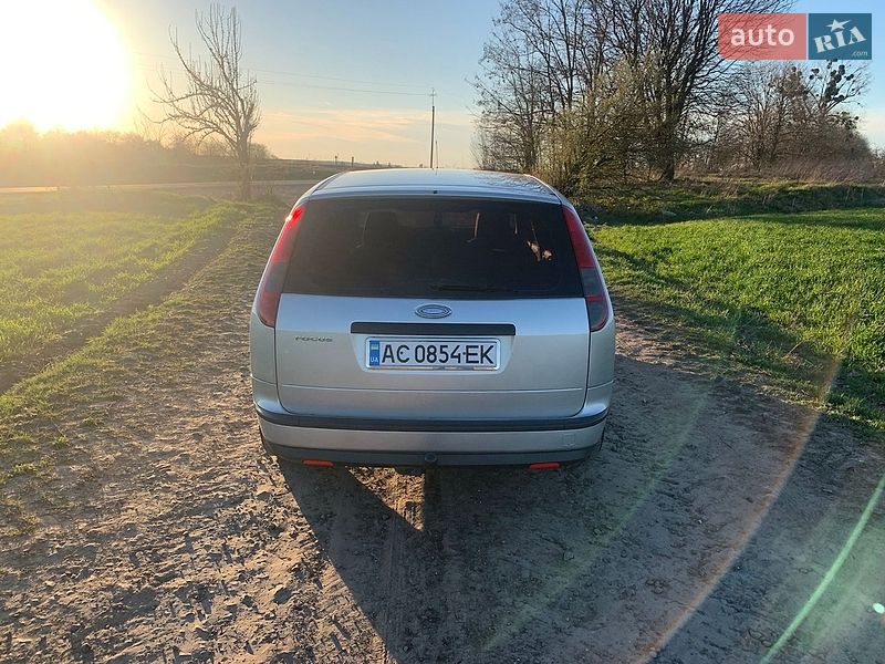 Универсал Ford Focus 2004 в Владимире
