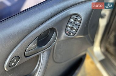 Седан Ford Focus 2001 в Городку