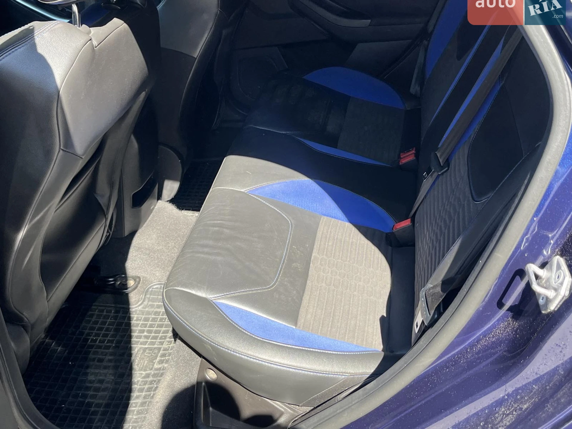 2016 Ford Focus - мініатюра 28