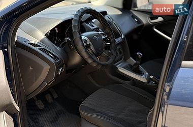 Седан Ford Focus 2013 в Киеве