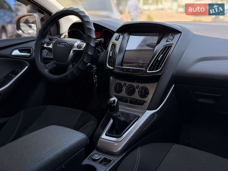 Седан Ford Focus 2013 в Киеве