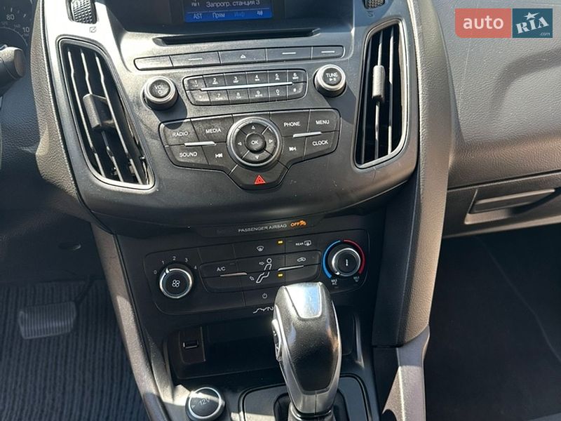 Седан Ford Focus 2015 в Запорожье