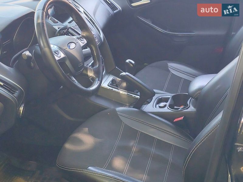 Седан Ford Focus 2013 в Кривому Розі