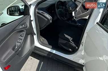Хэтчбек Ford Focus 2017 в Киеве