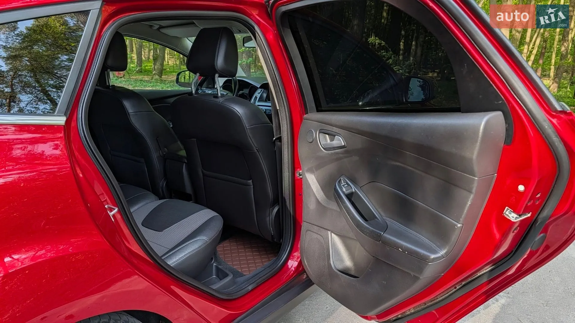 2015 Ford Focus - мініатюра 27