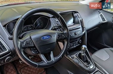 Хетчбек Ford Focus 2015 в Львові