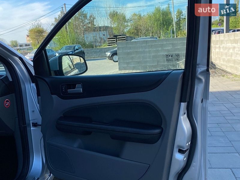 Универсал Ford Focus 2010 в Ровно