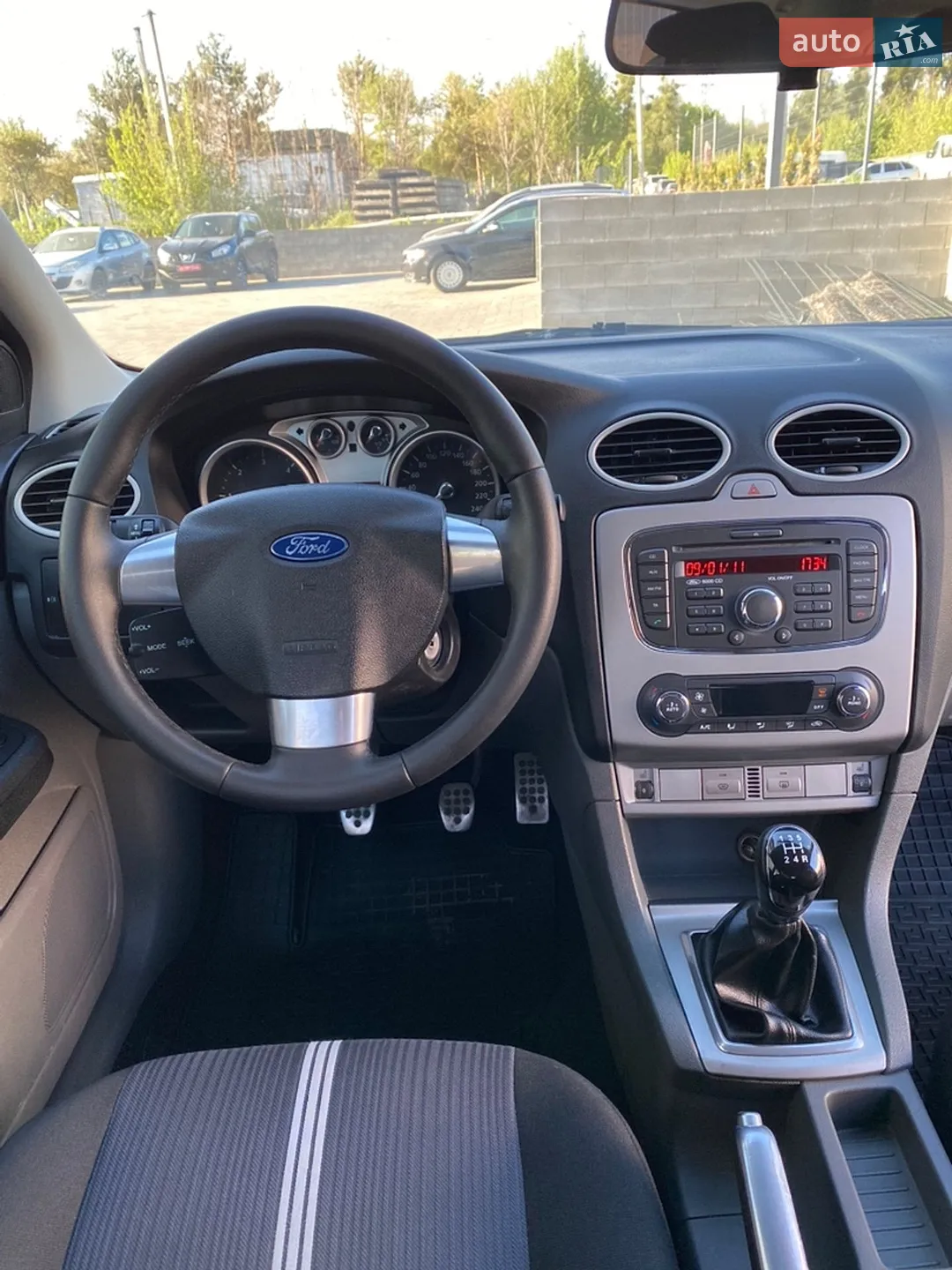 2010 Ford Focus - мініатюра 19