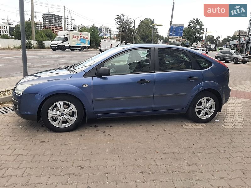 Хэтчбек Ford Focus 2006 в Ивано-Франковске