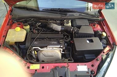 Хэтчбек Ford Focus 2002 в Львове