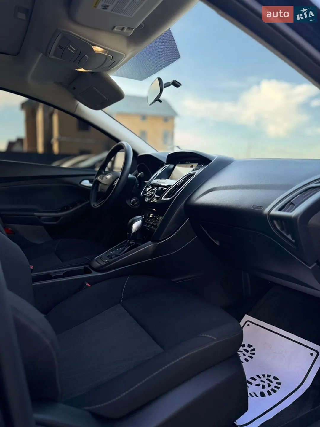 2017 Ford Focus - мініатюра 13