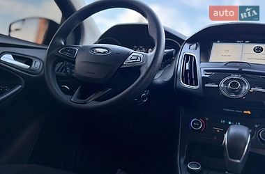 Седан Ford Focus 2017 в Бурштыне