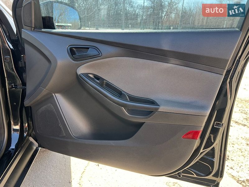Хэтчбек Ford Focus 2012 в Харькове