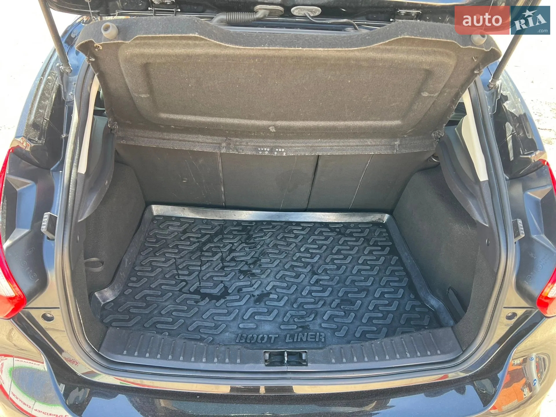 2012 Ford Focus - мініатюра 32