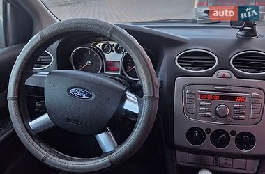 Хэтчбек Ford Focus 2008 в Гайсине