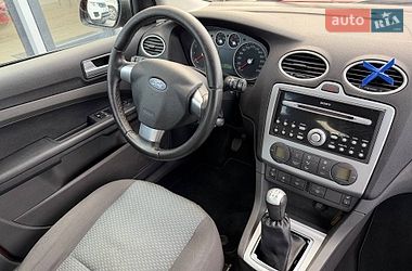 Хетчбек Ford Focus 2006 в Полтаві
