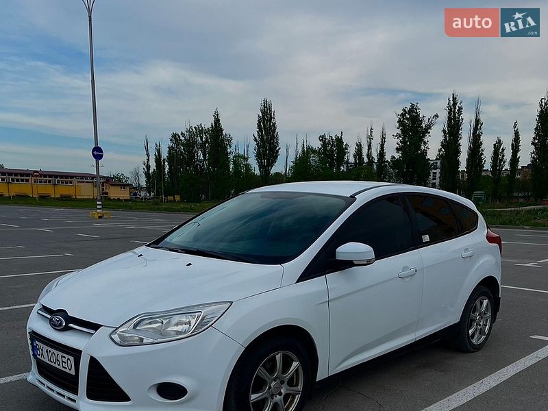 Хэтчбек Ford Focus 2012 в Каменец-Подольском