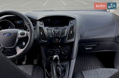 Хэтчбек Ford Focus 2012 в Каменец-Подольском