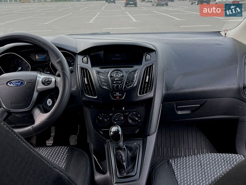 Хэтчбек Ford Focus 2012 в Каменец-Подольском
