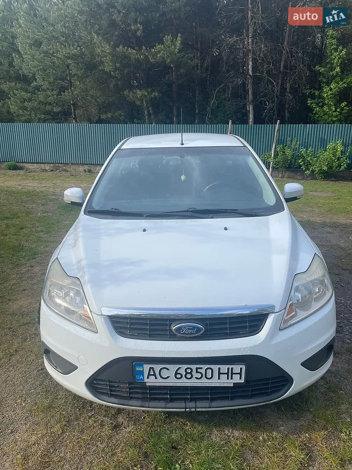 2010 Ford Focus - мініатюра 12