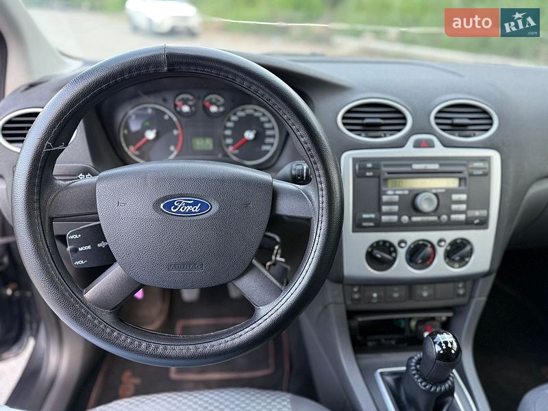 Універсал Ford Focus 2005 в Звягелі