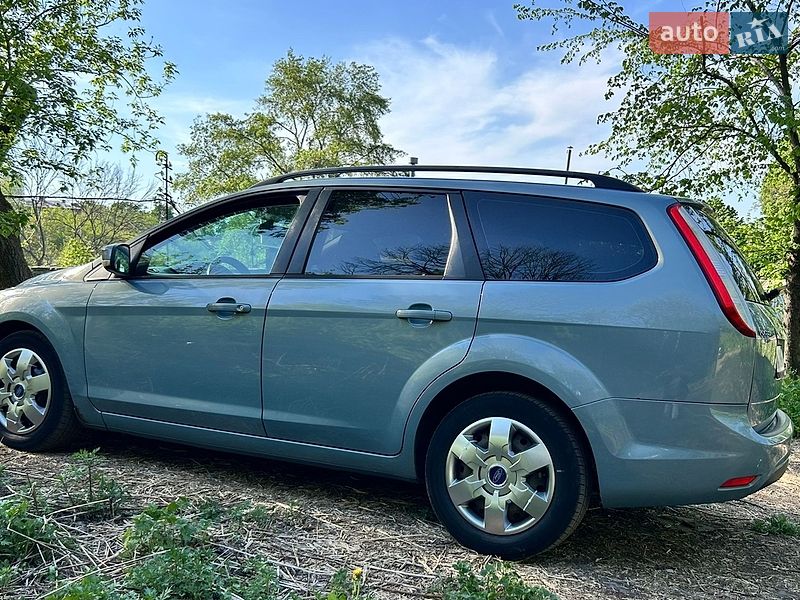 Універсал Ford Focus 2010 в Києві