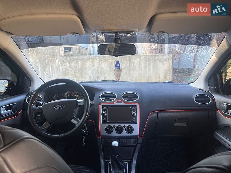 Хетчбек Ford Focus 2007 в Чернівцях