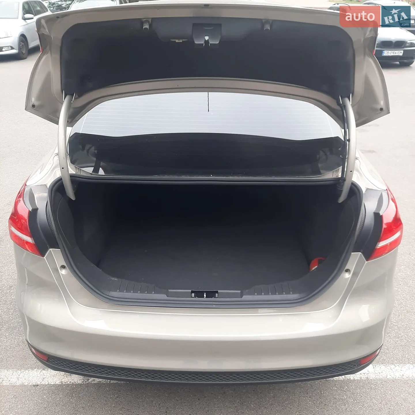 2015 Ford Focus - мініатюра 9