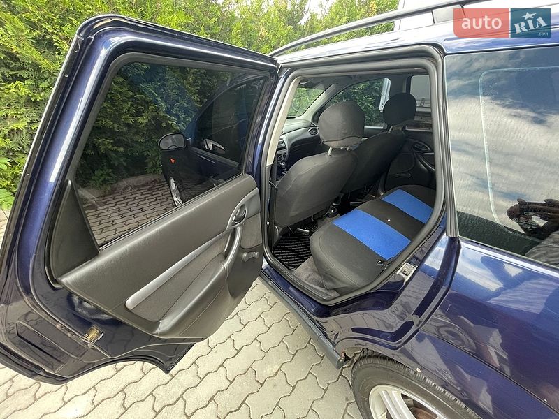 Універсал Ford Focus 2001 в Ужгороді