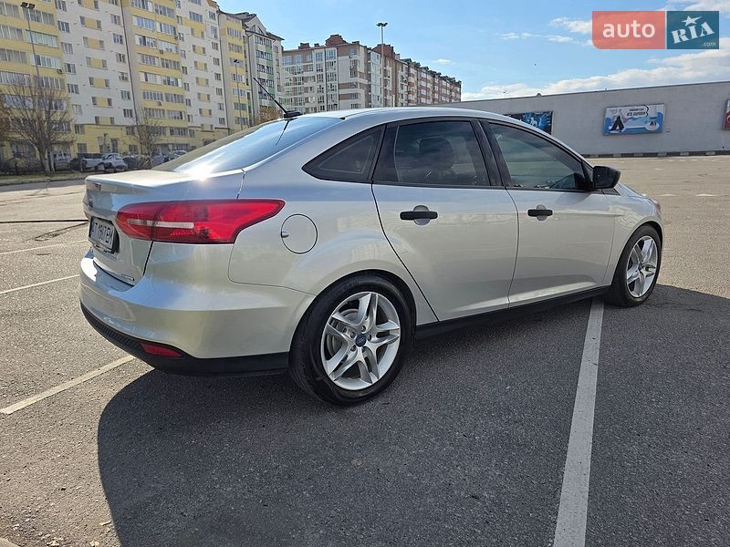 Седан Ford Focus 2015 в Івано-Франківську