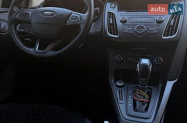 Седан Ford Focus 2015 в Дніпрі