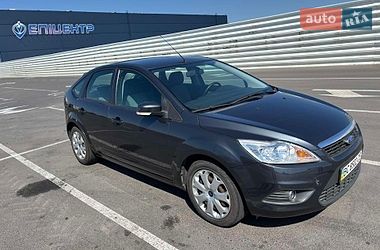 Хетчбек Ford Focus 2010 в Львові