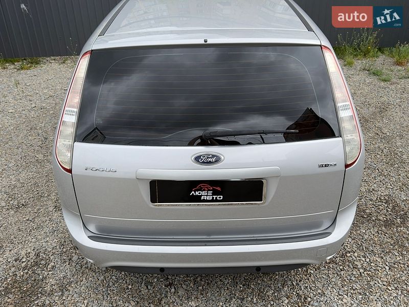 Універсал Ford Focus 2010 в Івано-Франківську