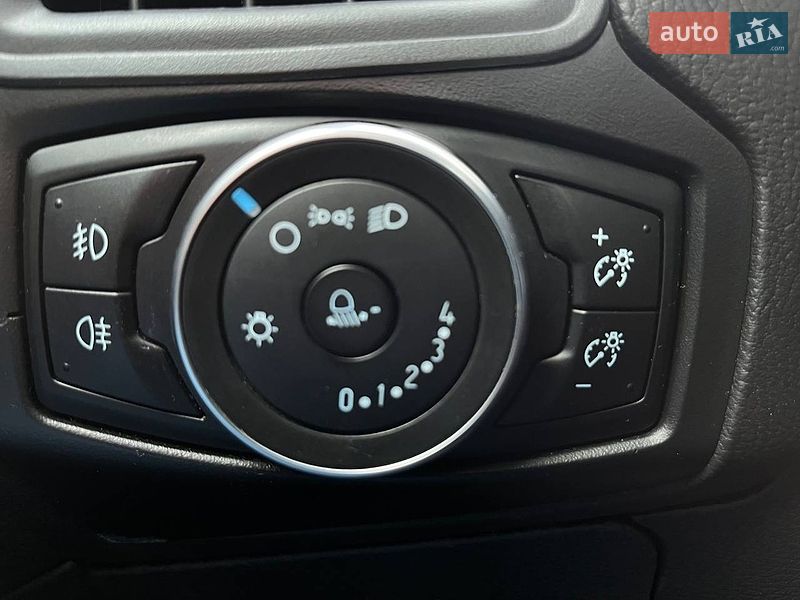 Универсал Ford Focus 2015 в Киеве