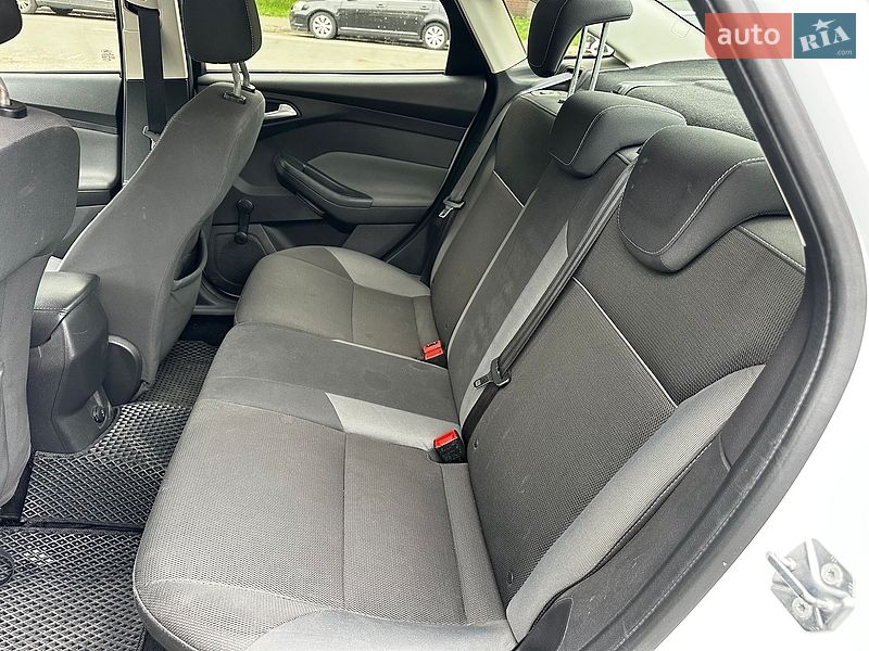 Седан Ford Focus 2013 в Киеве