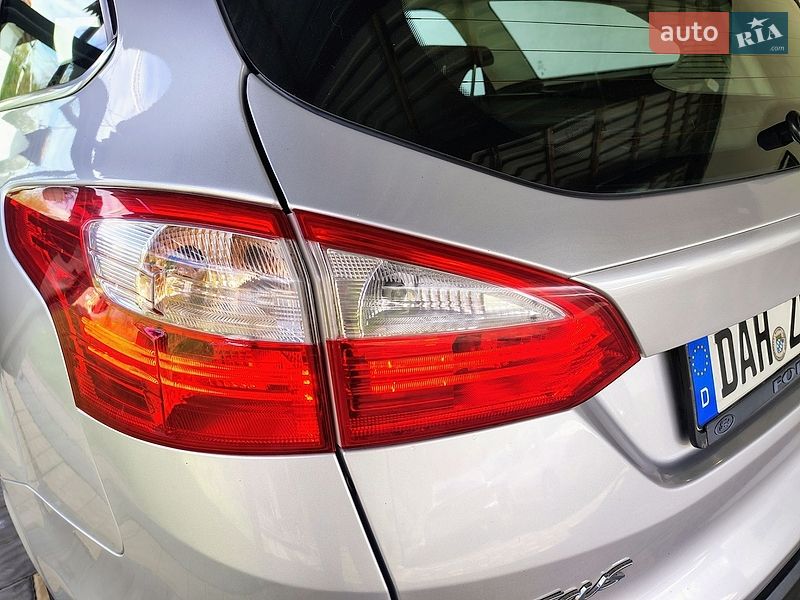 Універсал Ford Focus 2014 в Бориславі