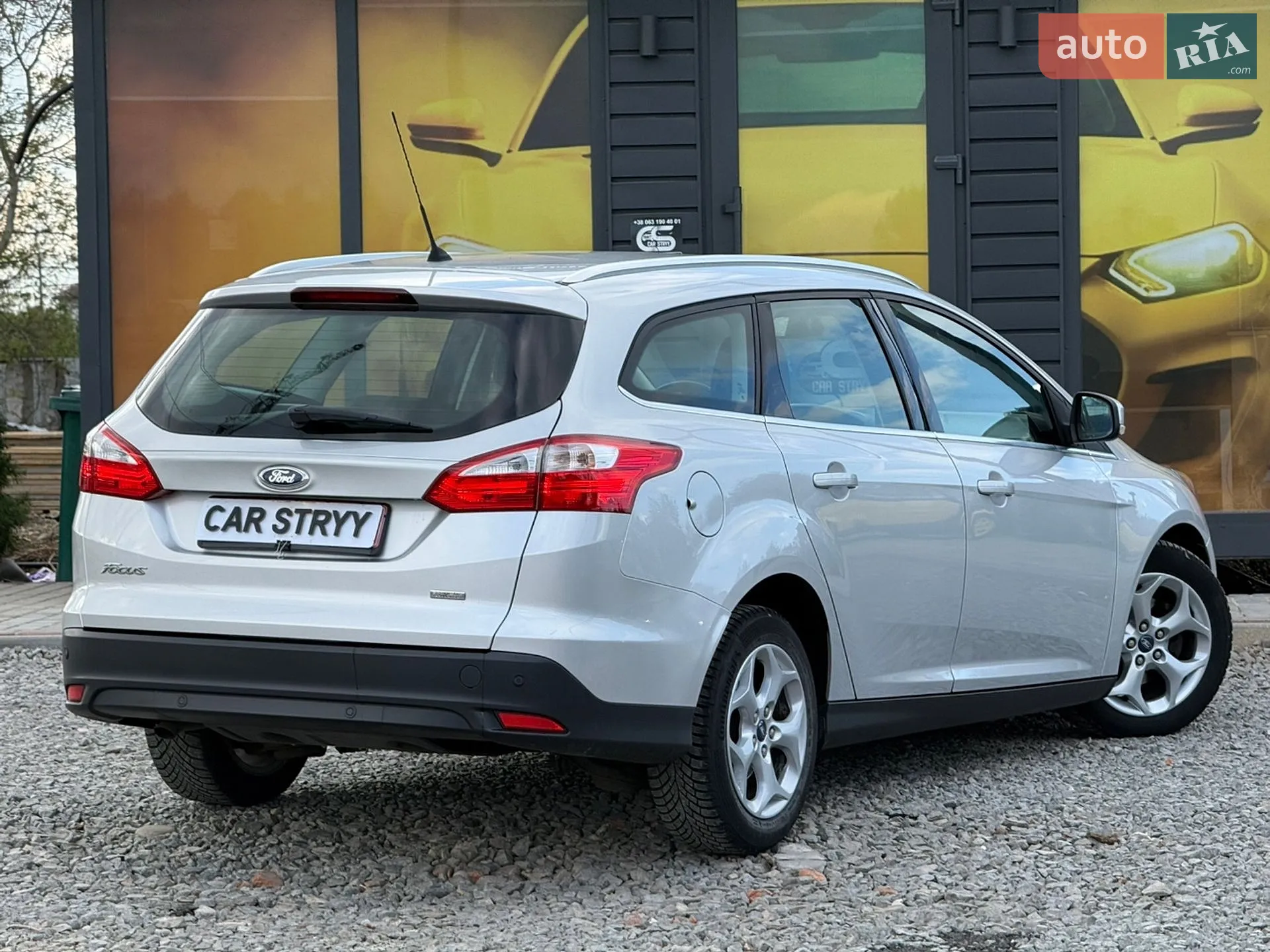 2013 Ford Focus - мініатюра 20