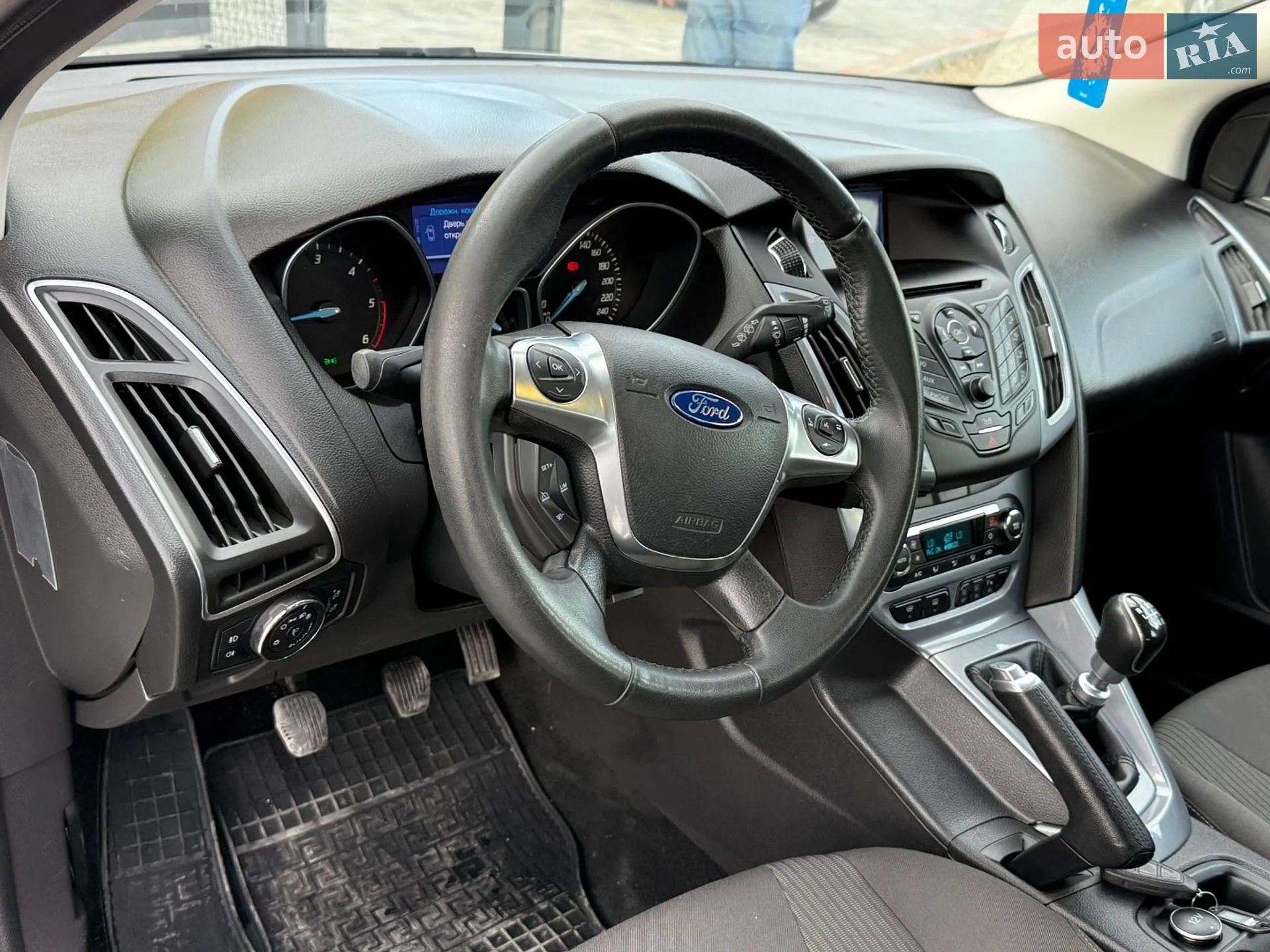 2013 Ford Focus - мініатюра 41