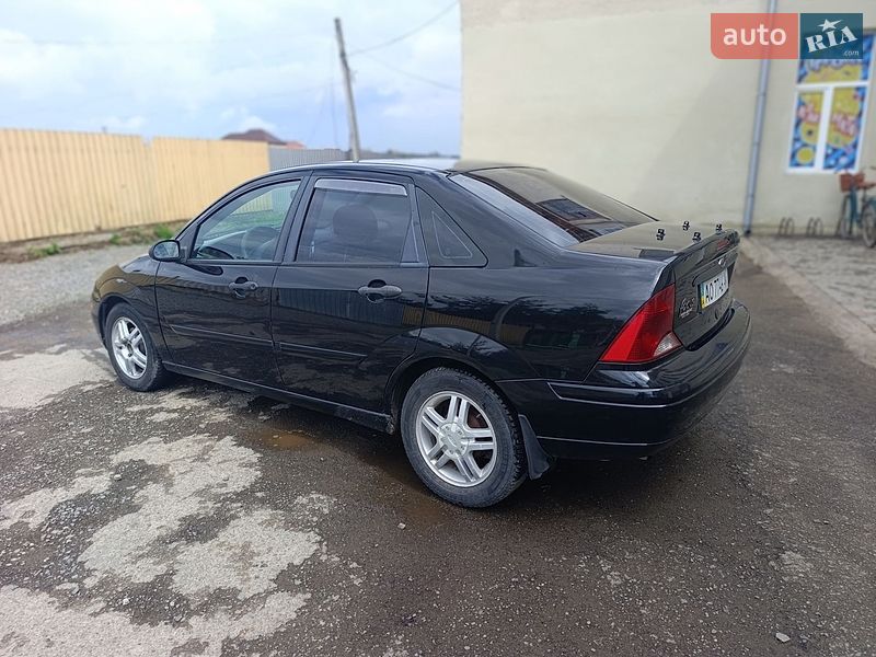 Седан Ford Focus 2002 в Мукачево