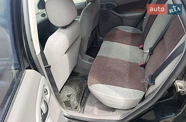 Седан Ford Focus 2002 в Мукачево