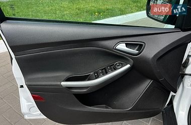 Седан Ford Focus 2013 в Киеве