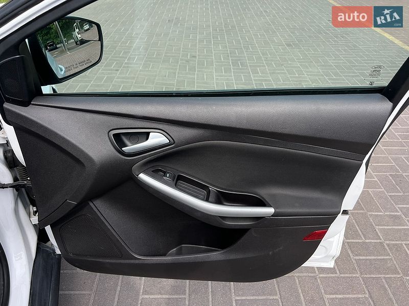 Седан Ford Focus 2013 в Киеве